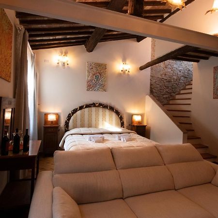 Bed and Breakfast Il Palazzo Del Cardinale Montalcino Exterior foto