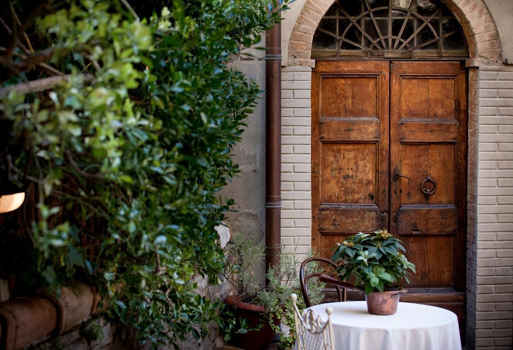 Bed and Breakfast Il Palazzo Del Cardinale Montalcino Exterior foto